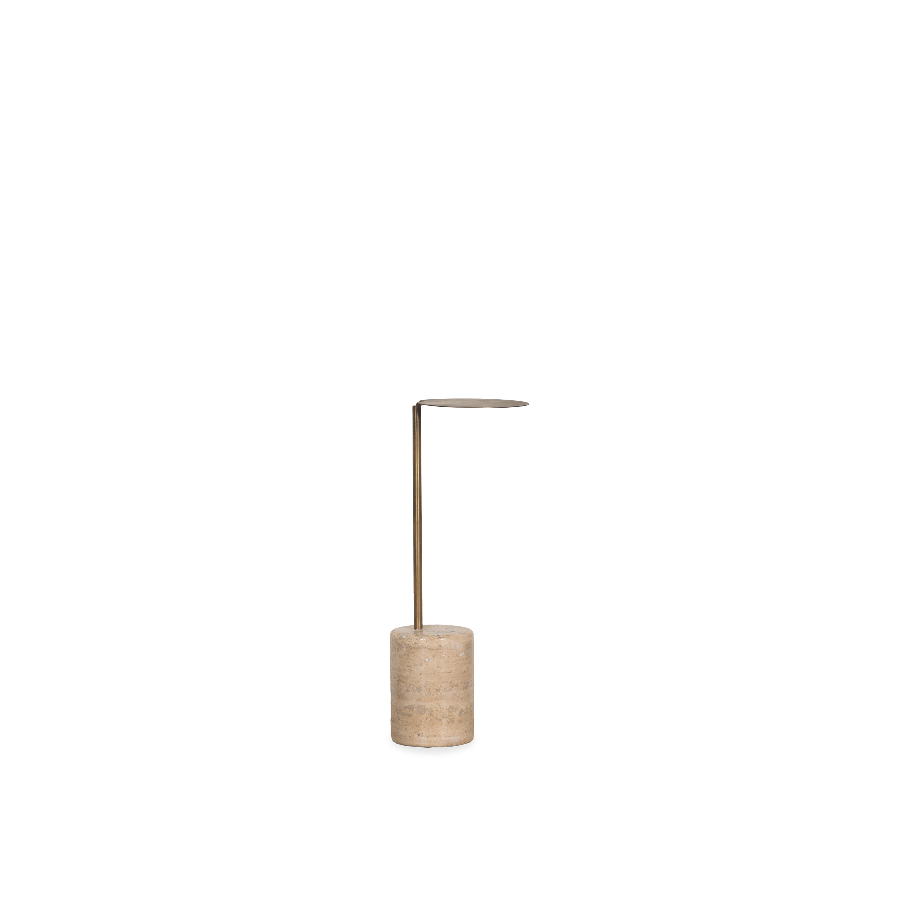 Figaro Pull Up Table