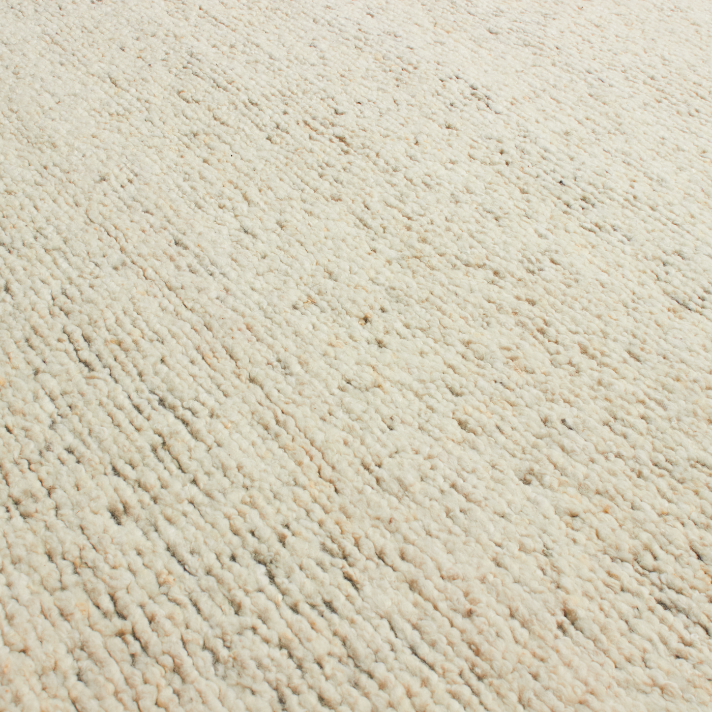 At Mkt, we believe rug design is a fine balance of modernity and tradition.
