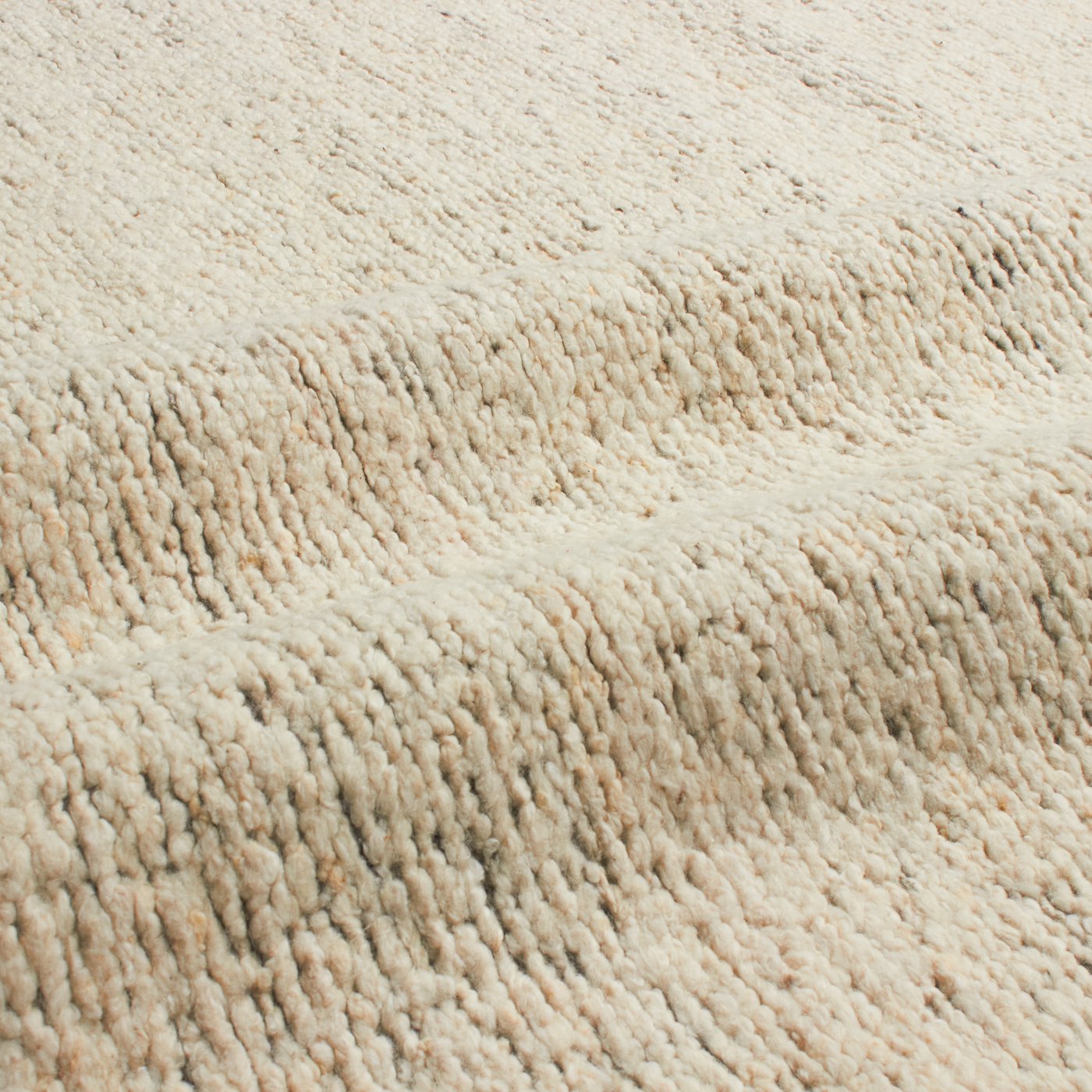 At Mkt, we believe rug design is a fine balance of modernity and tradition.
