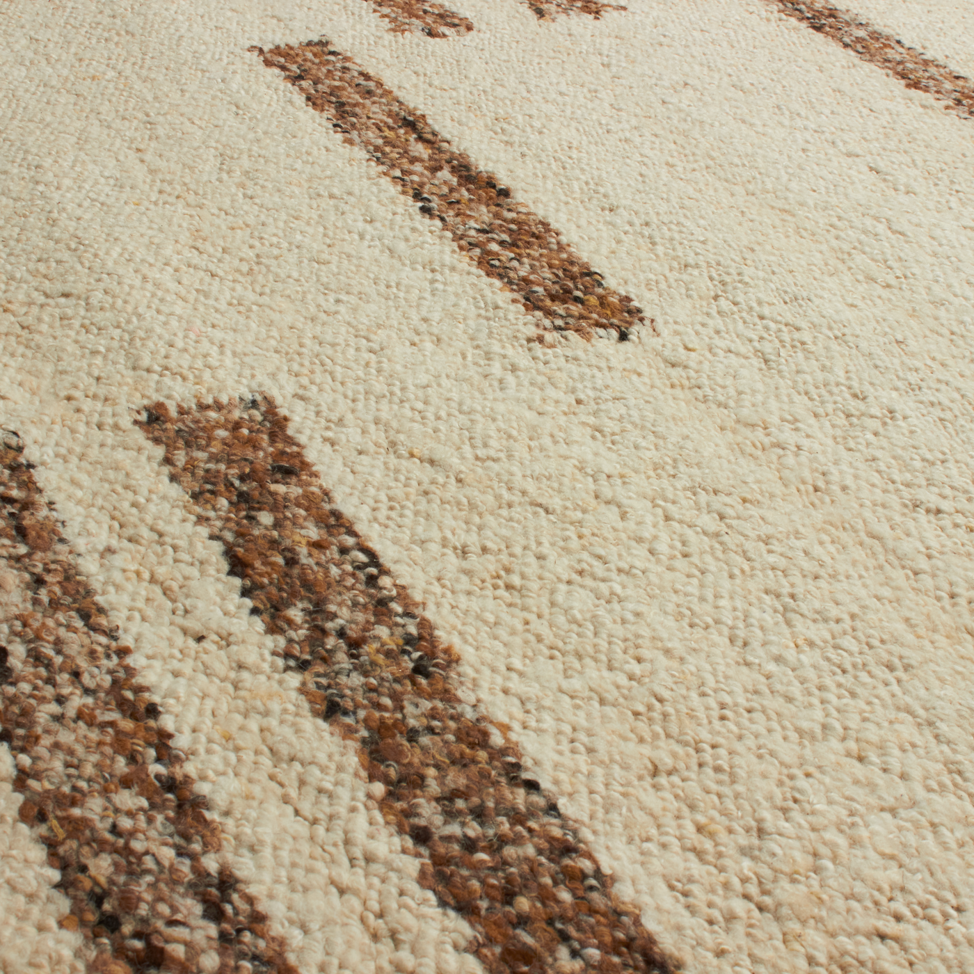 Characterized by balanced compositions and minimal colour schemes, the Bauhaus Rug Collection draws inspiration from the influential 20th century Bauhaus design movement, which cha