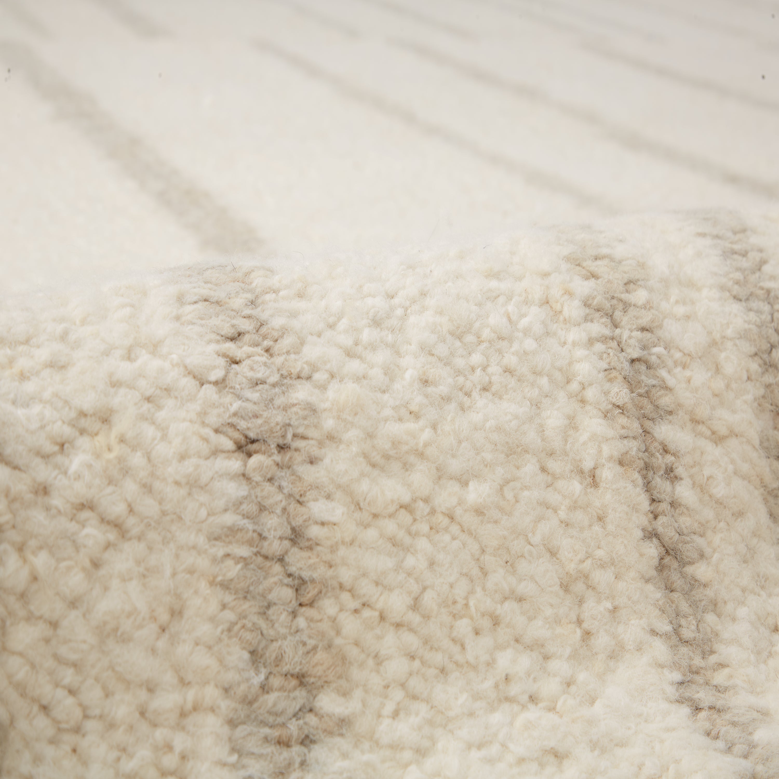 Vertical Line Ivory/Grey
