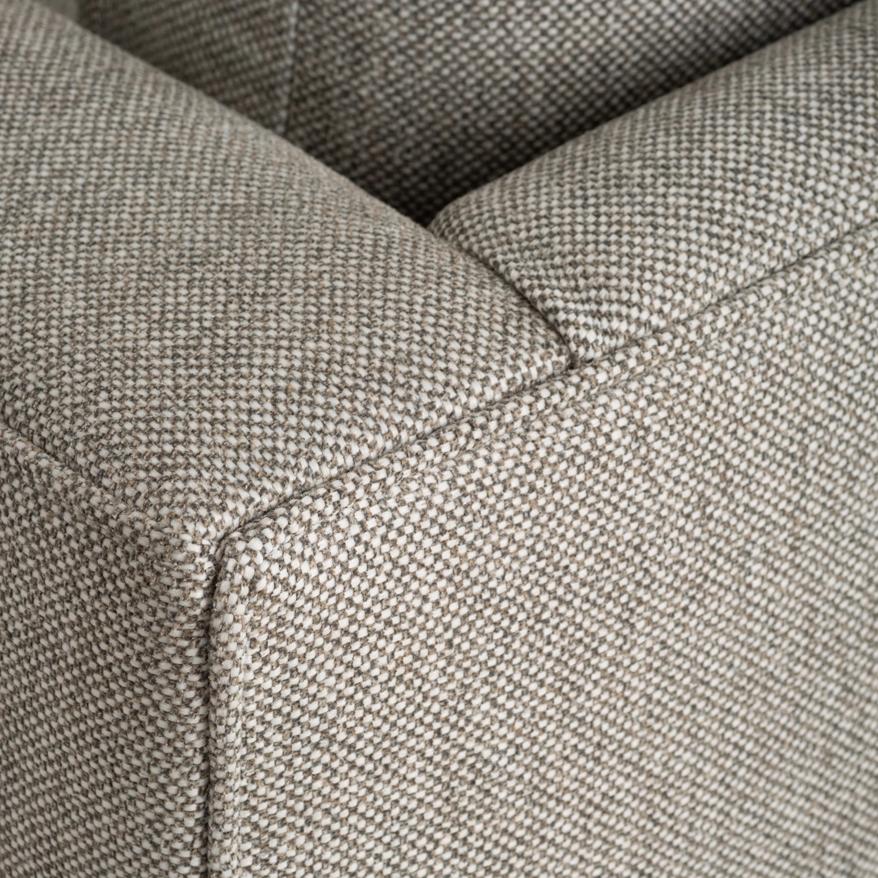 Direct Sofa