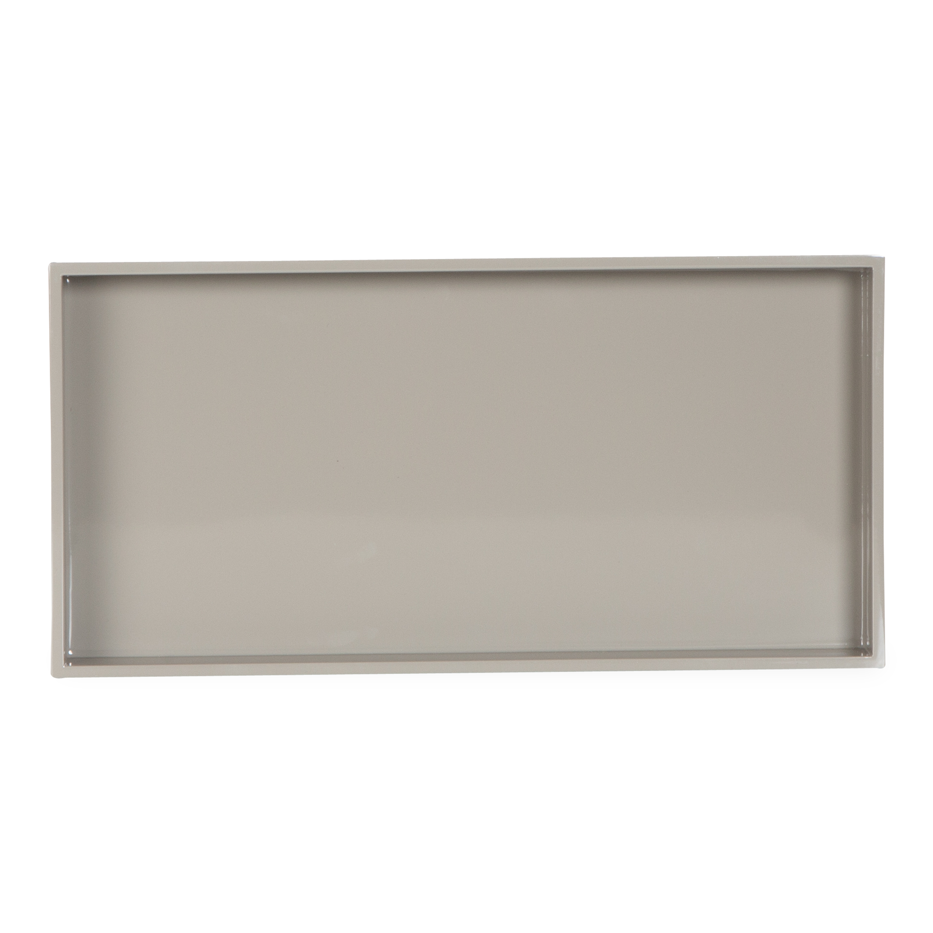 Characterized by its smooth exterior and sophisticated design, the Lacquer Tray is carefully handmade using old traditional techniques.