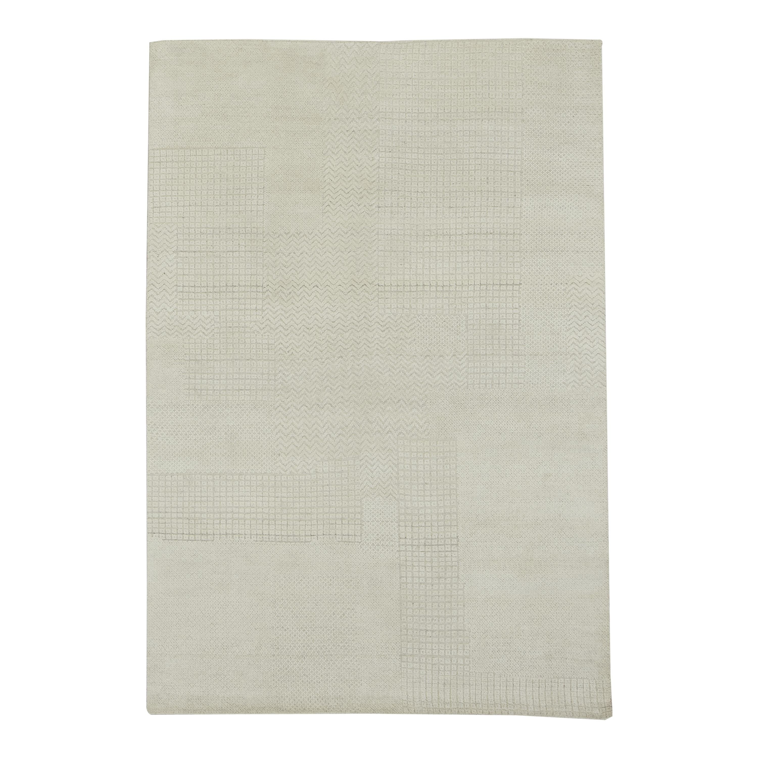 At Mkt, we believe rug design is a fine balance of modernity and tradition.