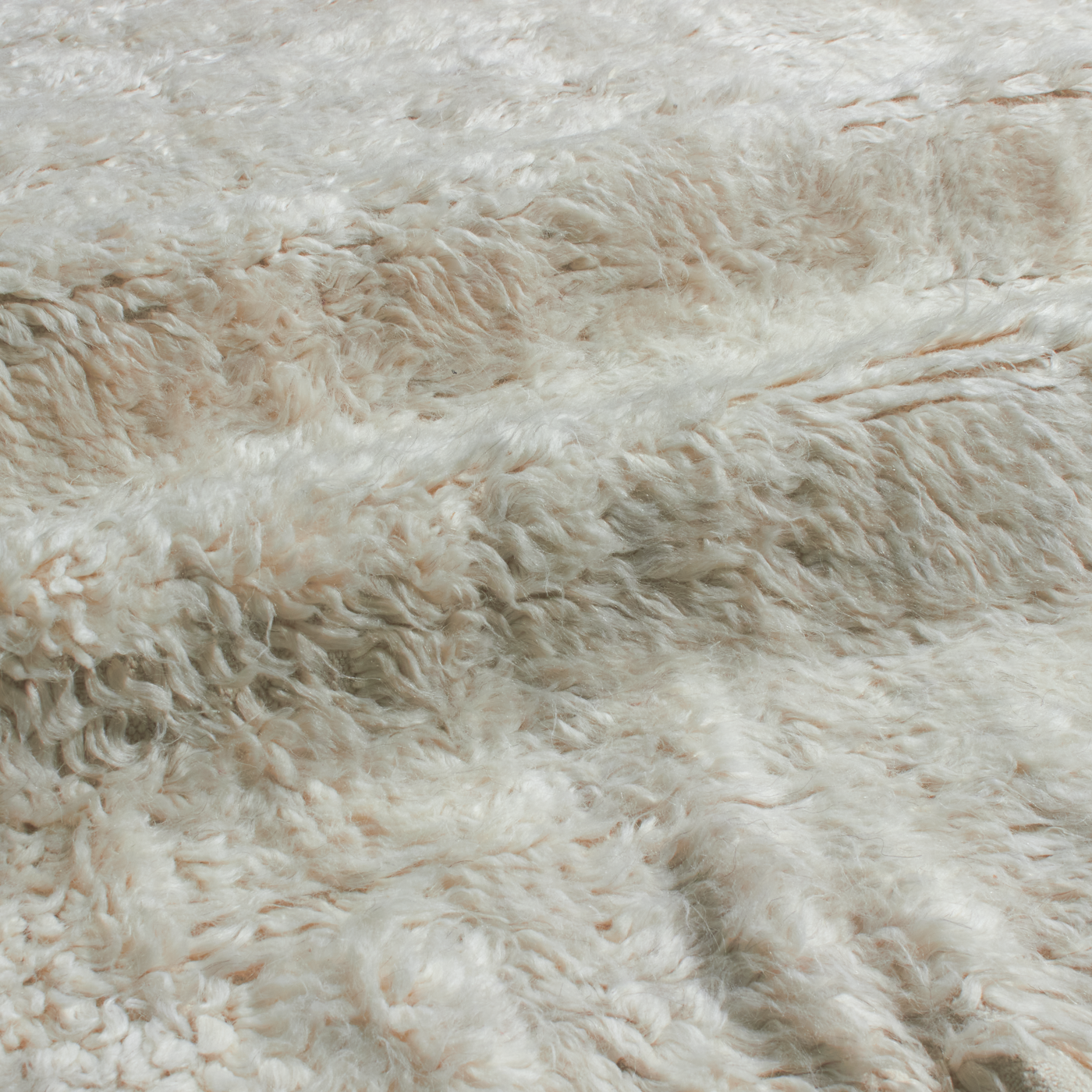 The Mkt Signature Rug Collection seamlessly blends texture, colour and detail with quality materials and artisanal craftsmanship.