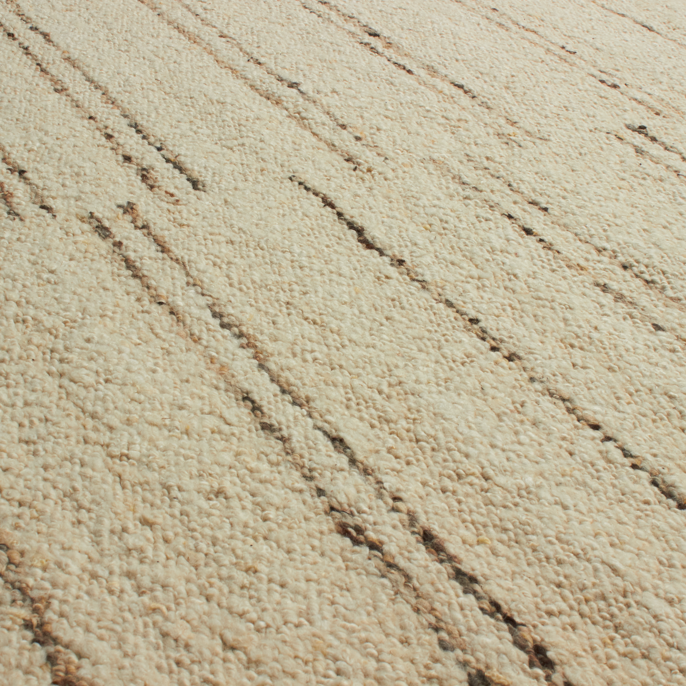 Characterized by balanced compositions and minimal colour schemes, the Bauhaus Rug Collection draws inspiration from the influential 20th century Bauhaus design movement, which cha