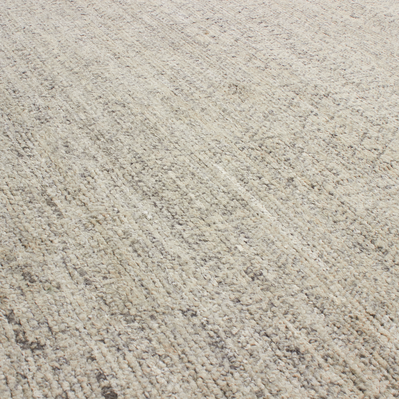 At Mkt, we believe rug design is a fine balance of modernity and tradition.