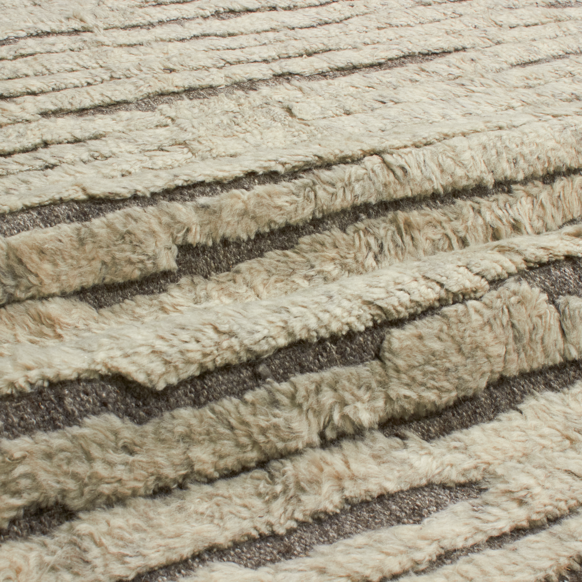 At Mkt, we believe rug design is a fine balance of modernity and tradition.