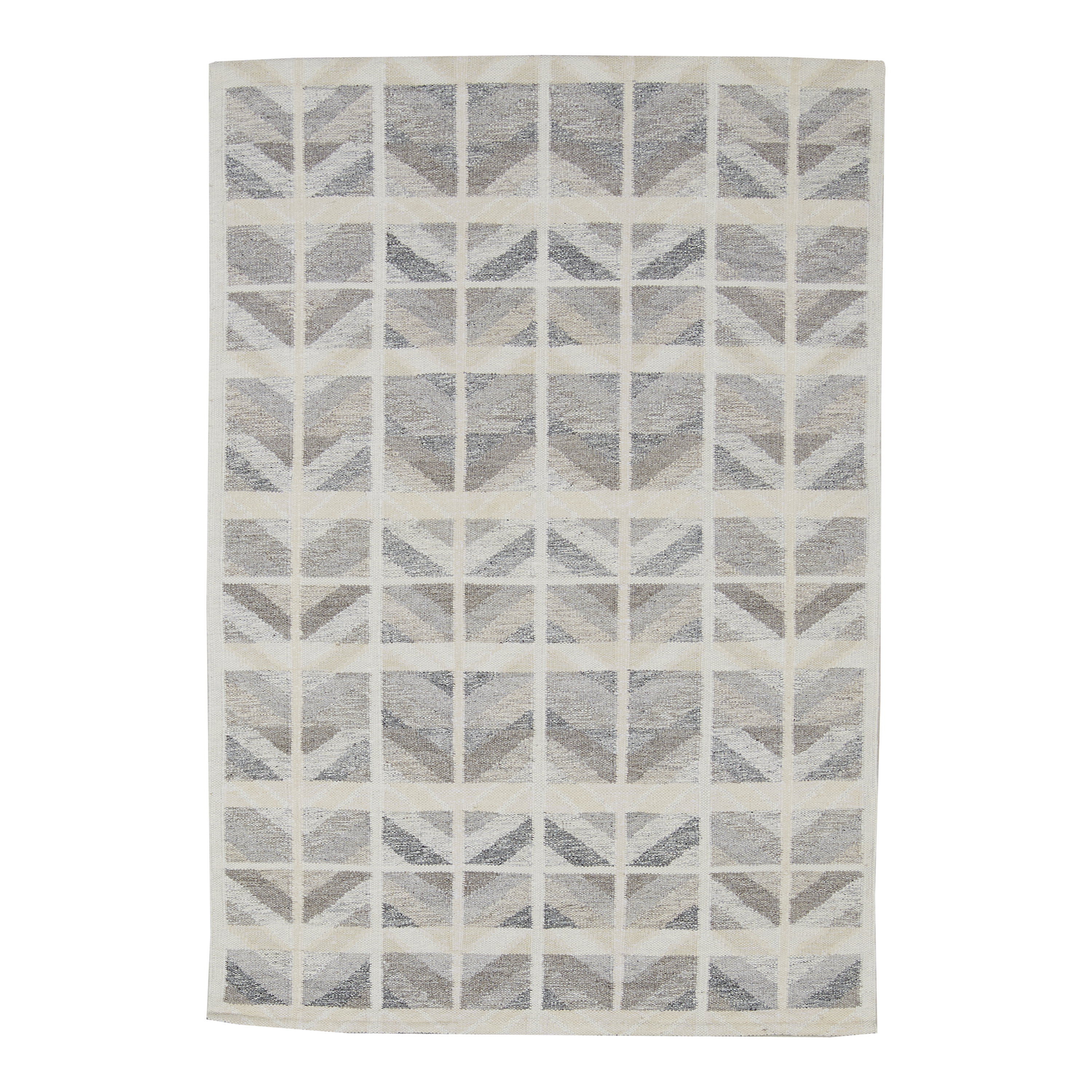 An homage to Scandinavia's long history of rug craftmanship, the Scandinavian Flatweave Collection draws inspiration from mid-century Swedish textiles, uniting traditional techniqu