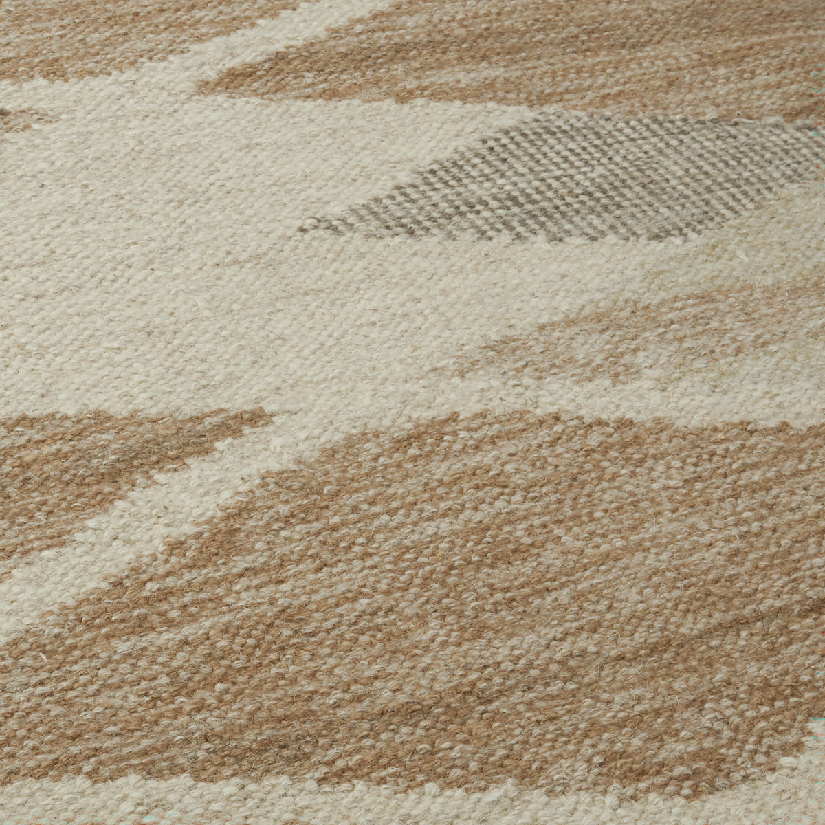Dahl Ivory/Beige