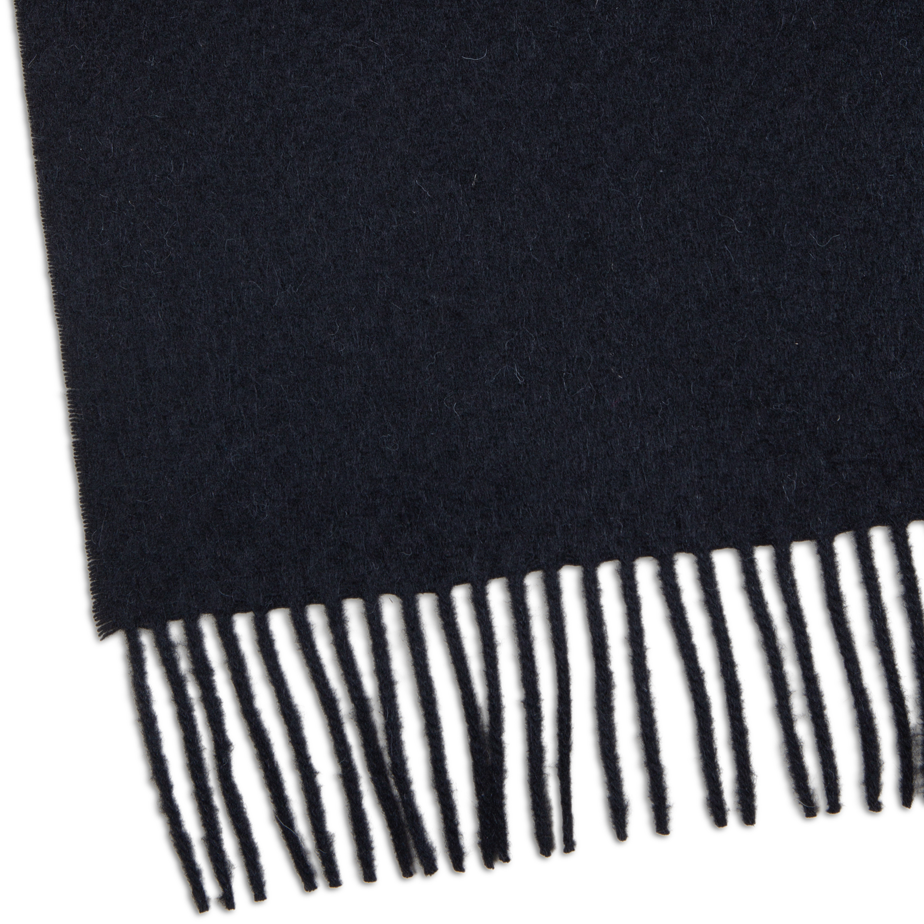Luxurious and desirable, the Solid Alpaca/Lambswool Throw in black features an exquisitely soft fabric that is made from a blend of alpaca and lambswool fibre.